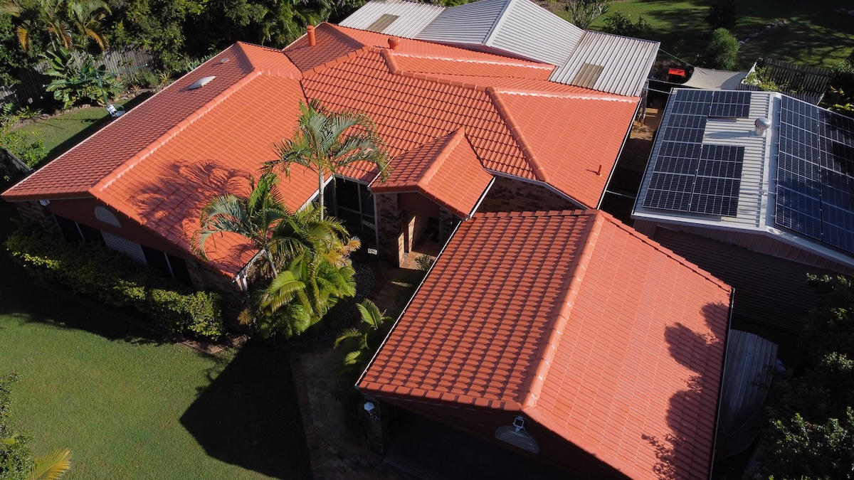 Roof Restiration Gold Coast for 100 Dollar deposit